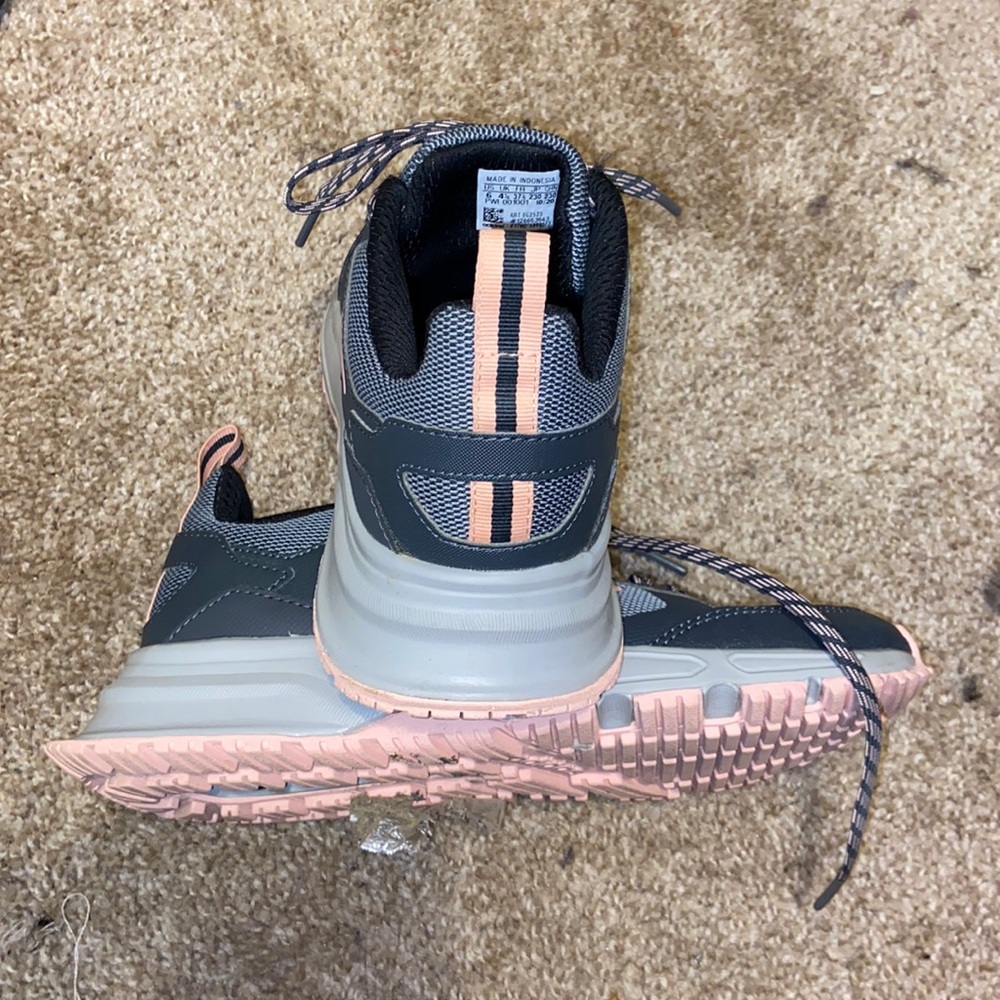 Adidas Cloud-foam - Picture 3 of 4